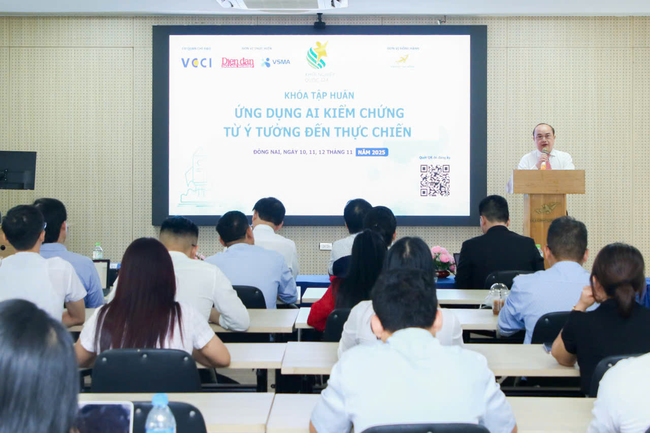 Khai giảng khóa tập huấn giảng viên nguồn, cố vấn chuyên sâu về khởi nghiệp đổi mới sáng tạo