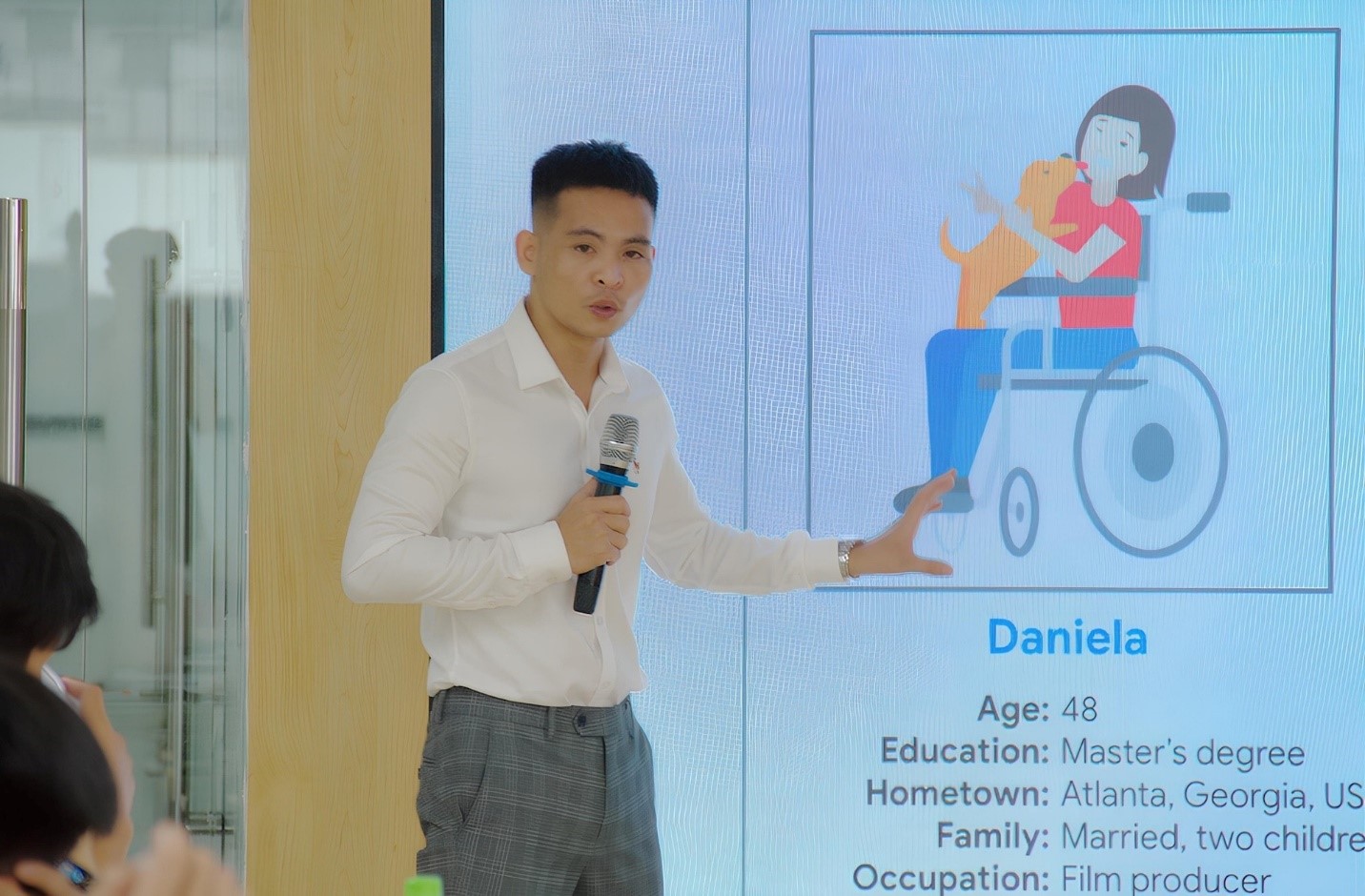 Một startup Việt biến rơm thành vật liệu mồi lửa, bán sang Mỹ và thu về hàng tỷ đồng