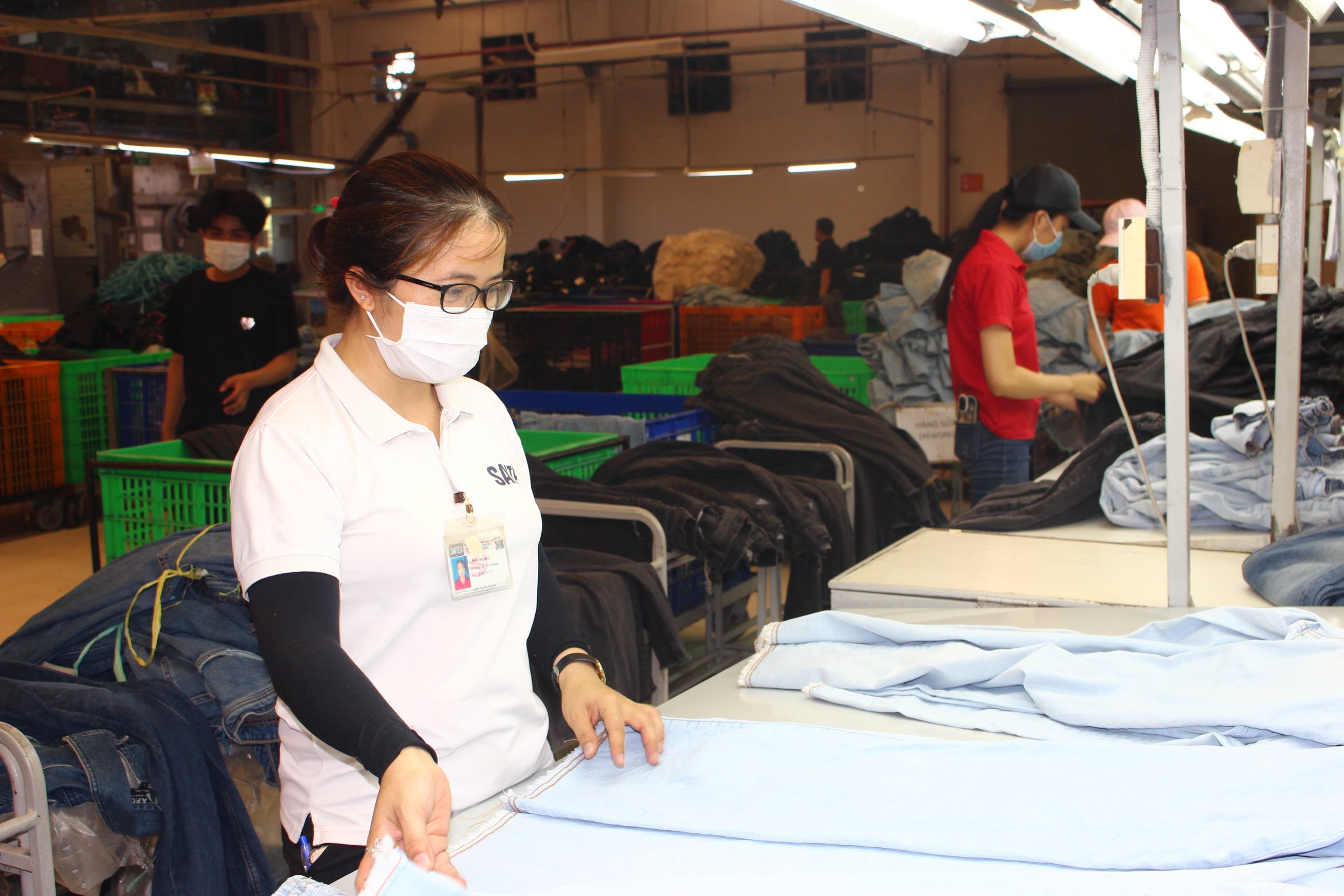 Cắt giảm đơn giản hóa thủ tục hành chính, quy định liên quan đến hoạt động sản xuất, kinh doanh